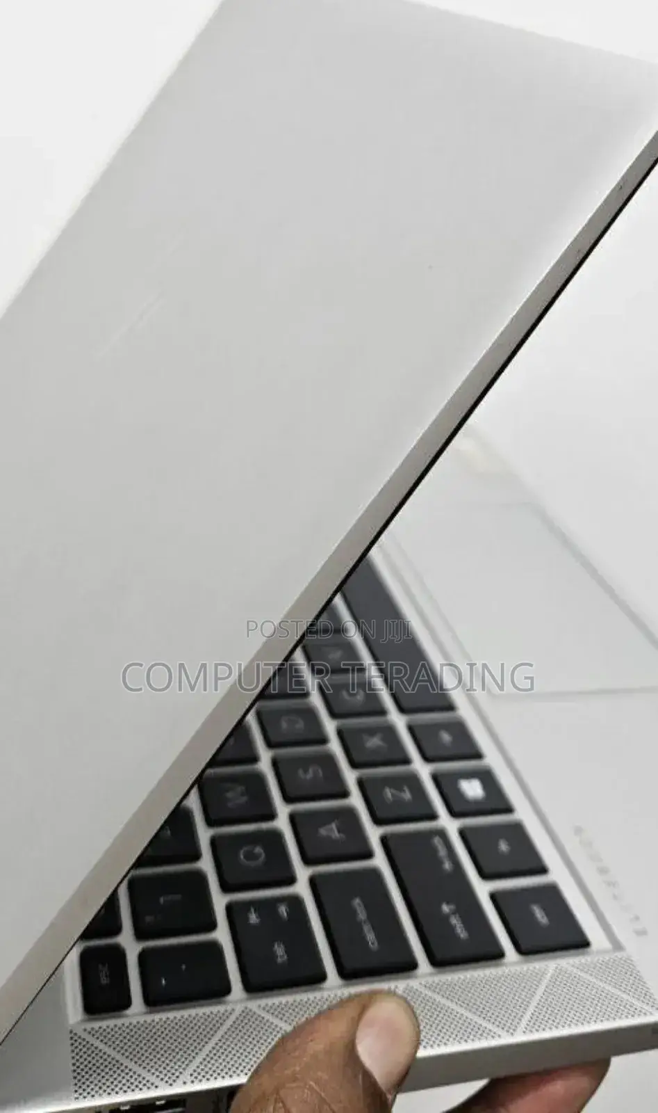 New Laptop HP EliteBook 830 G8 16GB Intel Core I7 SSD 512GB