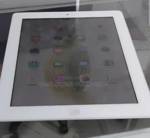 Apple iPad 9.7 32 GB Silver