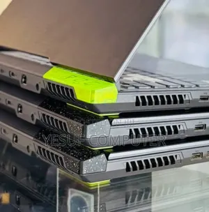 New Laptop Asus ROG Strix G15 16GB AMD Ryzen 9 SSD 512GB