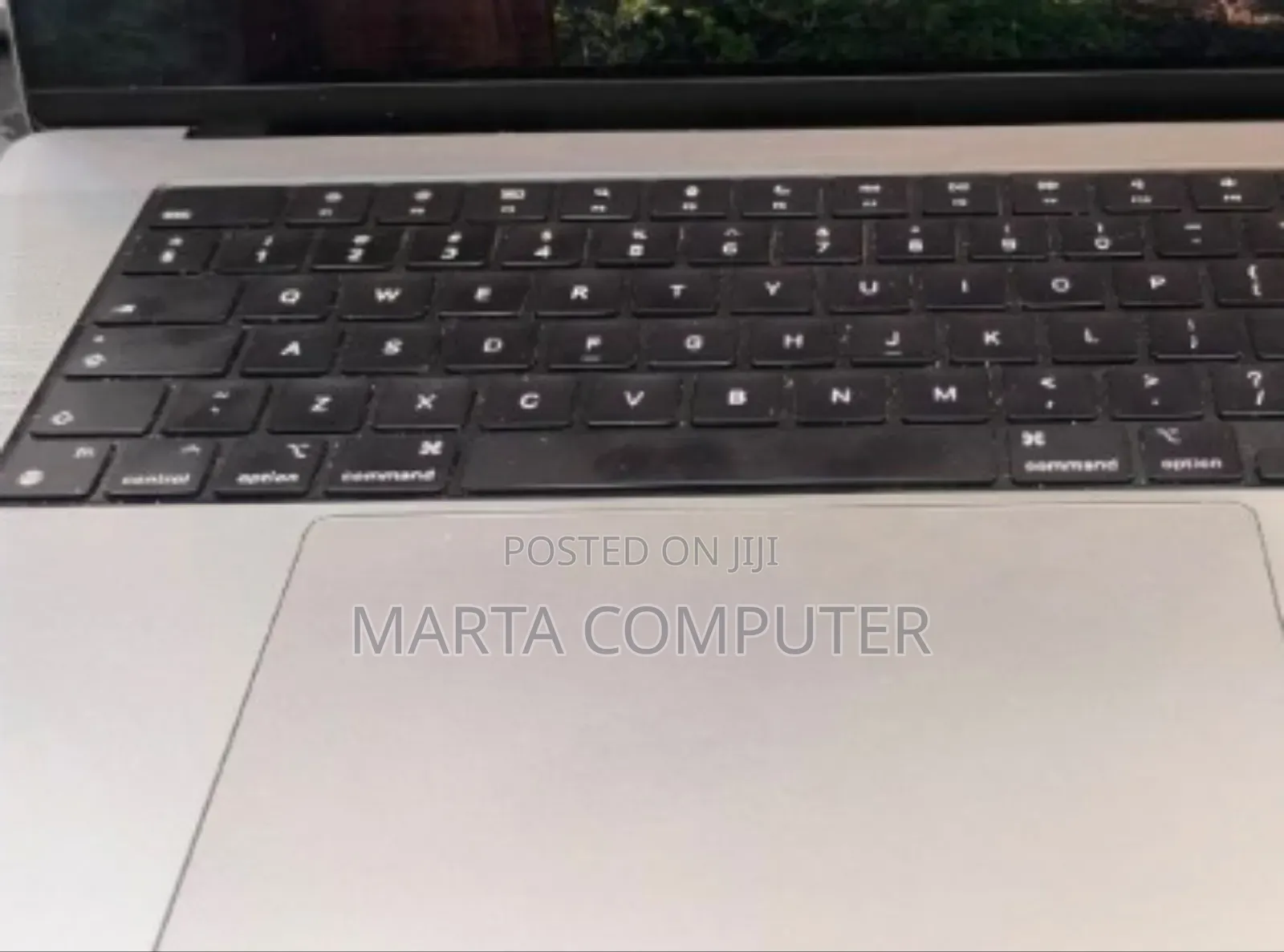 New Laptop Apple MacBook Pro M1 16GB Apple M1 Pro SSD 1T