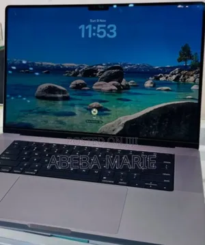 Photo - New Laptop Apple MacBook Pro M1 16GB Apple M1 Pro SSD 1T