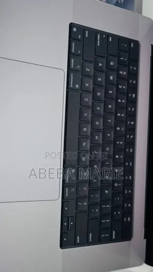 New Laptop Apple MacBook Pro M1 16GB Apple M1 Pro SSD 1T