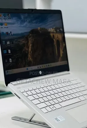 New Laptop HP Stream Notebook 16GB Intel Core I5 SSD 1T