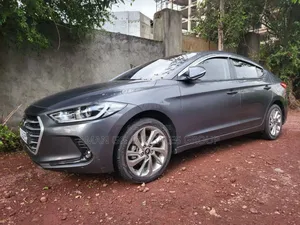 Hyundai Avante 2016 Gray
