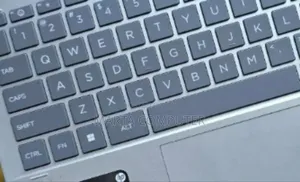 New Laptop HP Envy 13 8GB Intel Core I5 SSD 1T