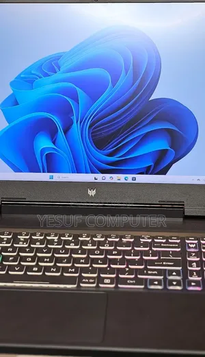 New Laptop Acer Predator Helios 300 16GB Intel Core i9 SSD 1T