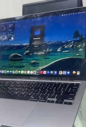 New Laptop Apple MacBook Pro M1 16GB Intel HDD 256GB