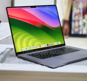 New Laptop Apple MacBook Pro M1 32GB Intel SSD 512GB