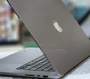 New Laptop Apple MacBook Pro 2020 M1 16GB Apple M1 SSD 512GB