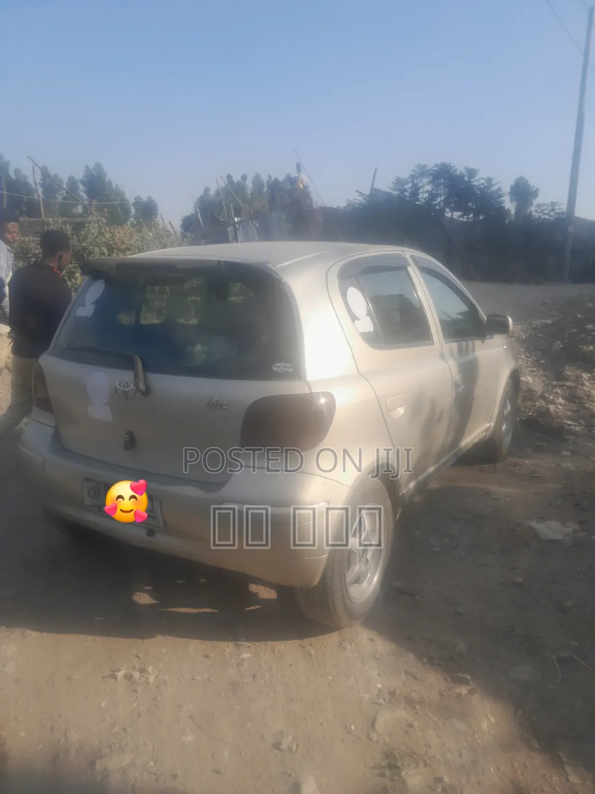 Toyota Vitz 2002 Silver