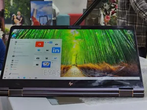 New Laptop HP Spectre X360 16GB Intel Core I7 SSD 512GB