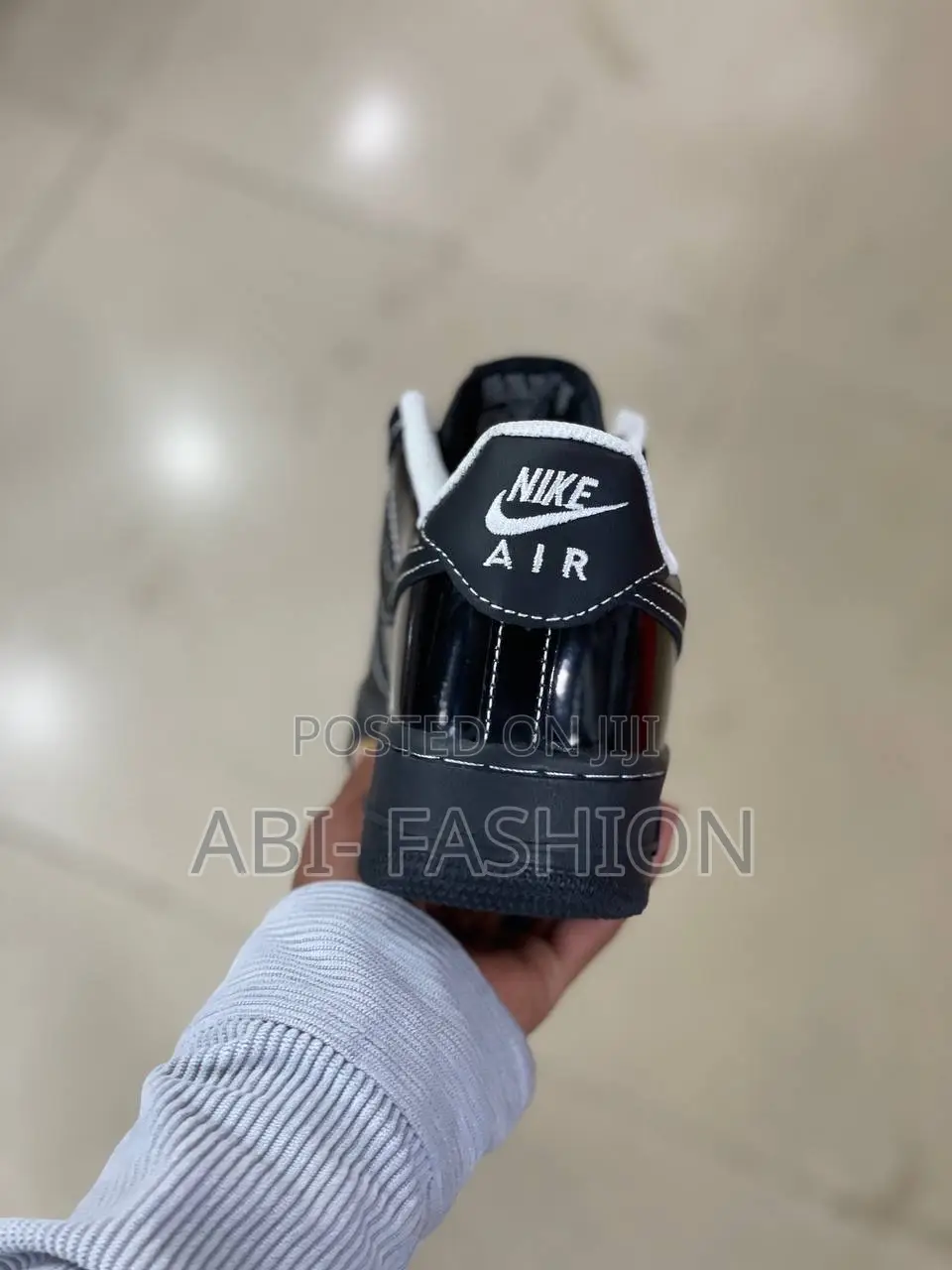 Nike Air Force 1 Paris Red Sole