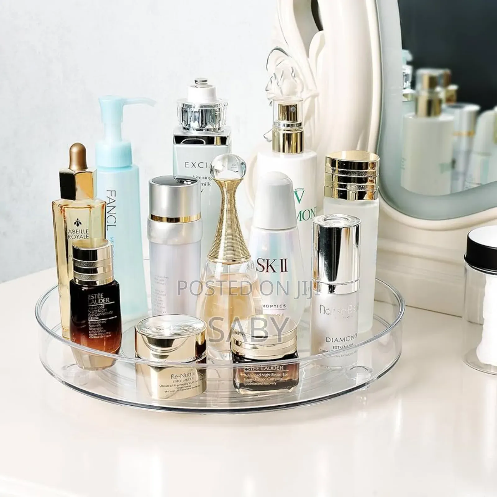 ኮስሞቲክስ መደርደሪያ