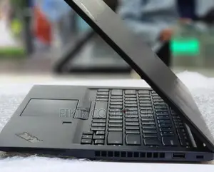 New Laptop Lenovo ThinkPad T495s 16GB AMD Ryzen 7 SSD 512GB