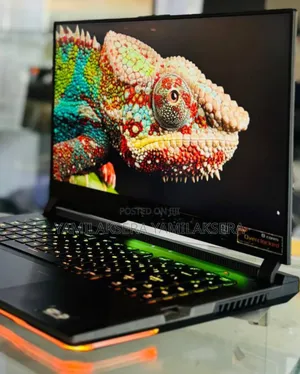 Photo - New Laptop Asus 32GB SSD 1T