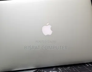 New Laptop Apple MacBook 2015 16GB Intel Core I7 SSD 256GB