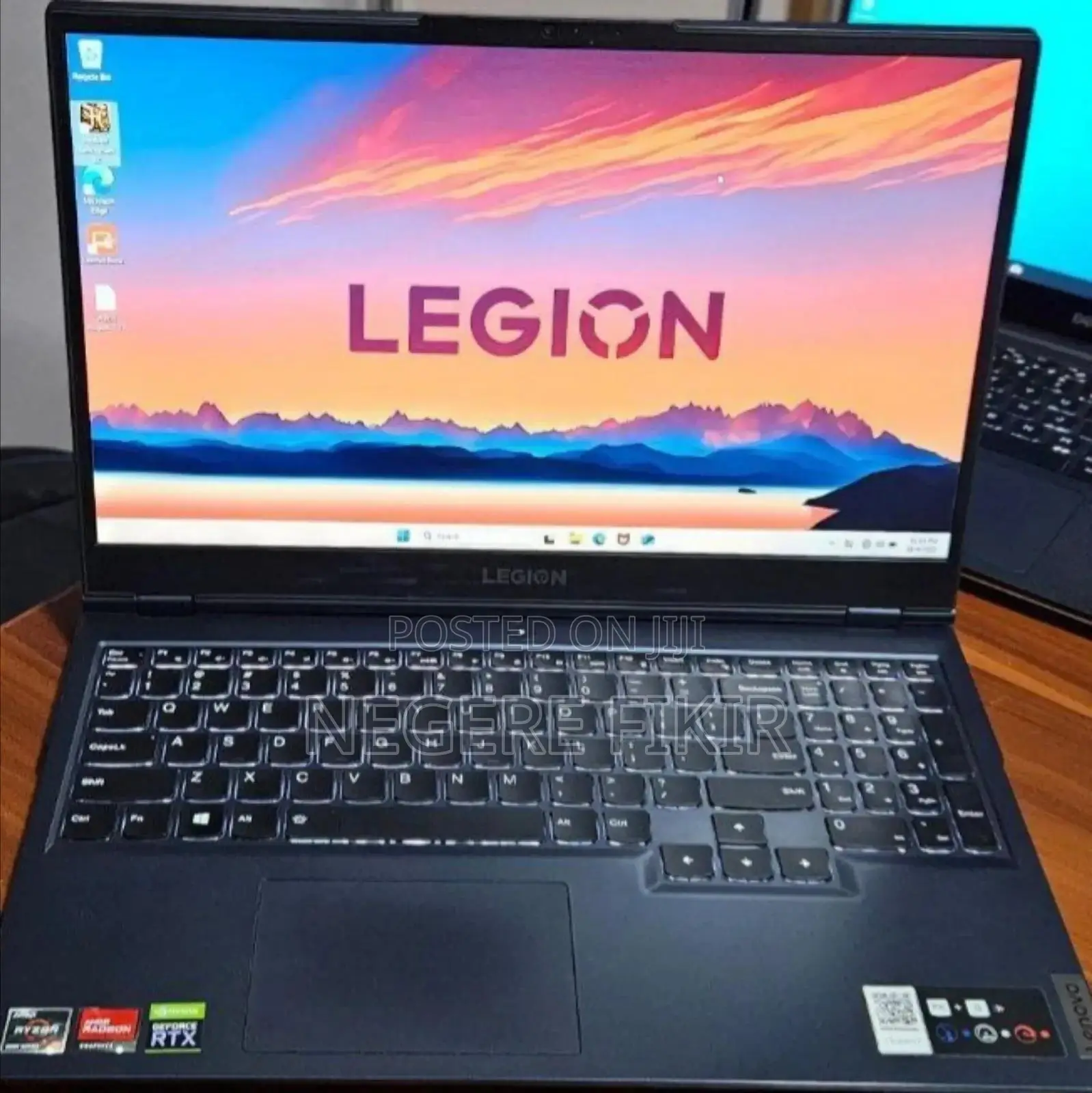 New Laptop Lenovo Legion 5 16GB AMD Ryzen 5 SSD 512GB