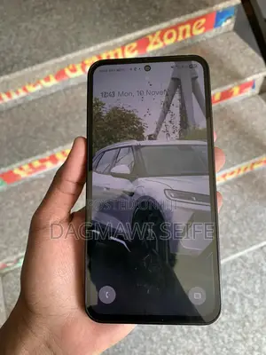 Photo - Samsung Galaxy M35 128 GB