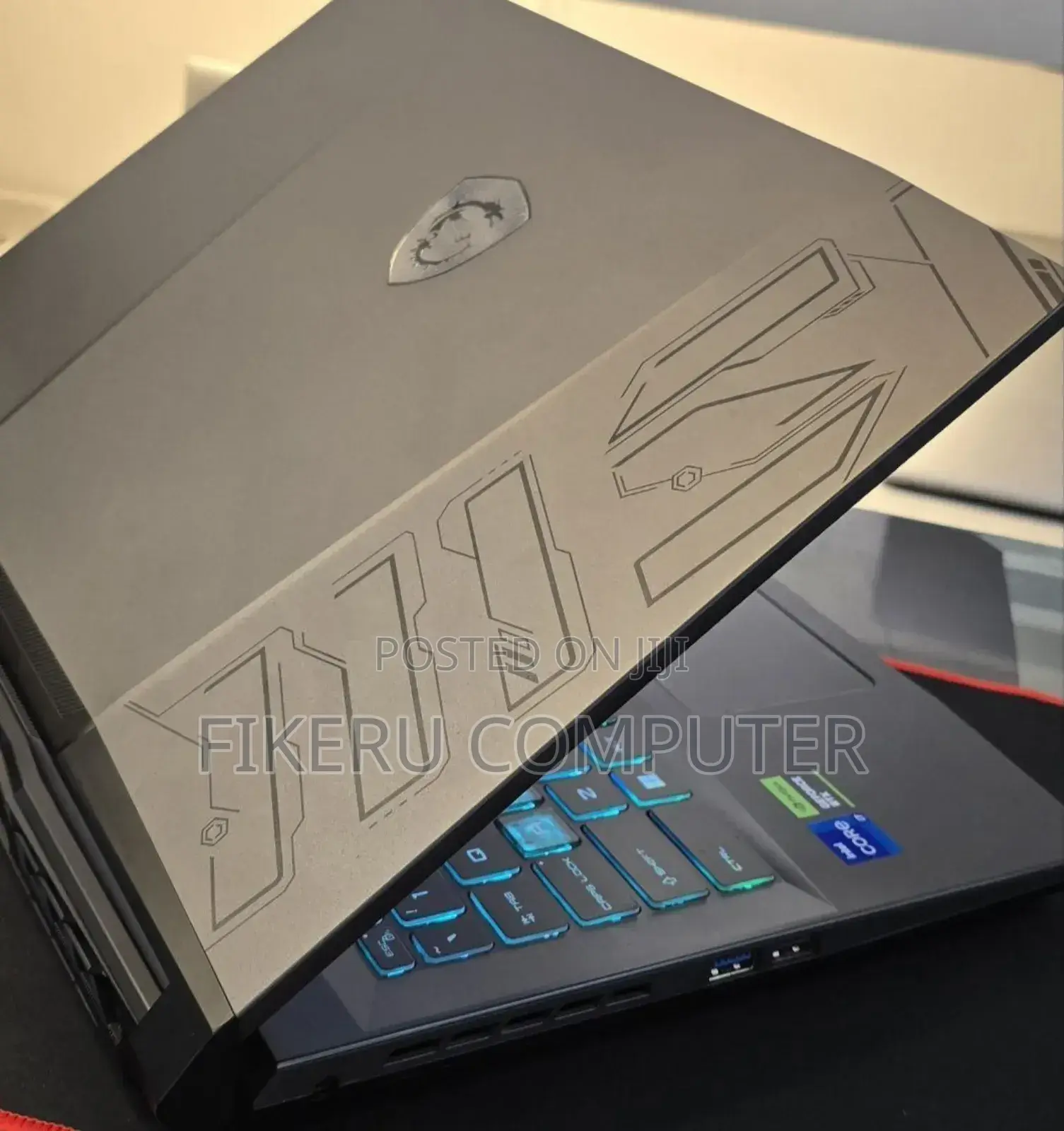 New Laptop MSI Katana 15 16GB Intel Core I7 SSD 1T