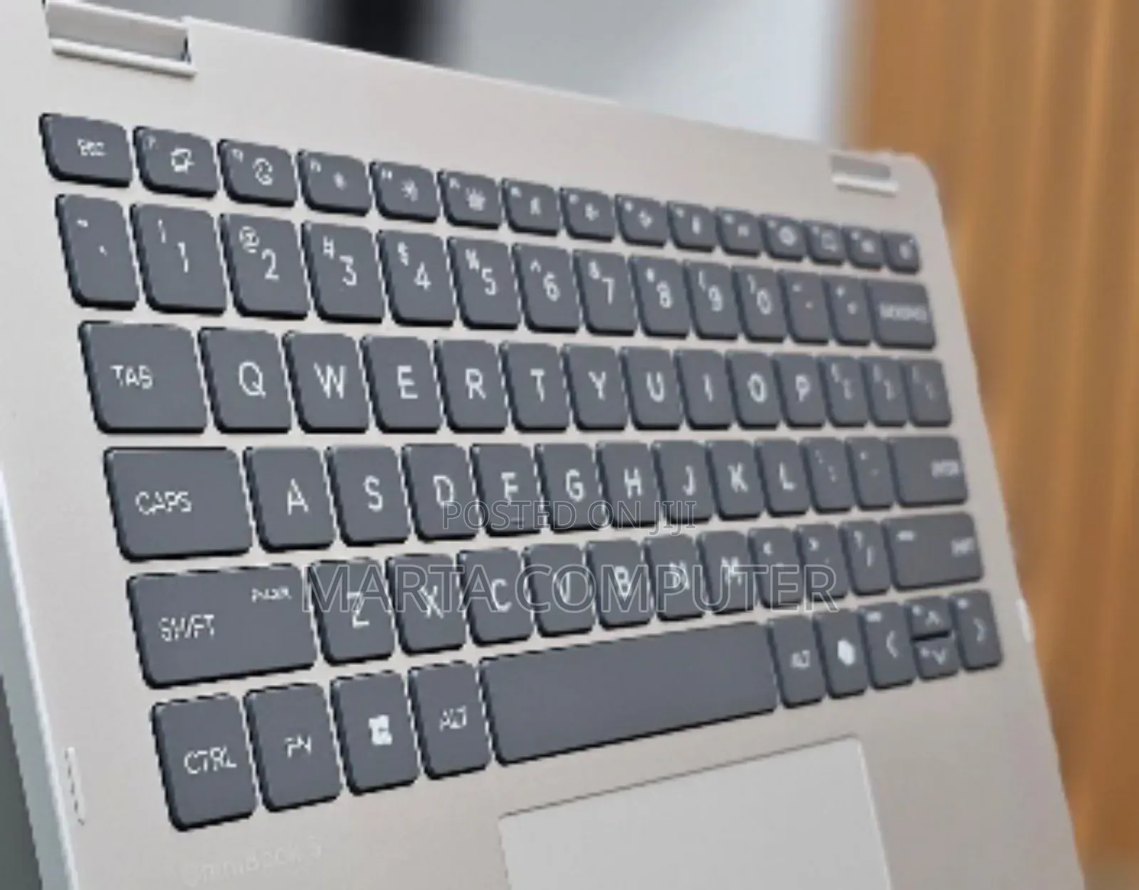 New Laptop HP OmniBook 5 Flip 16GB Intel Core I7 SSD 512GB