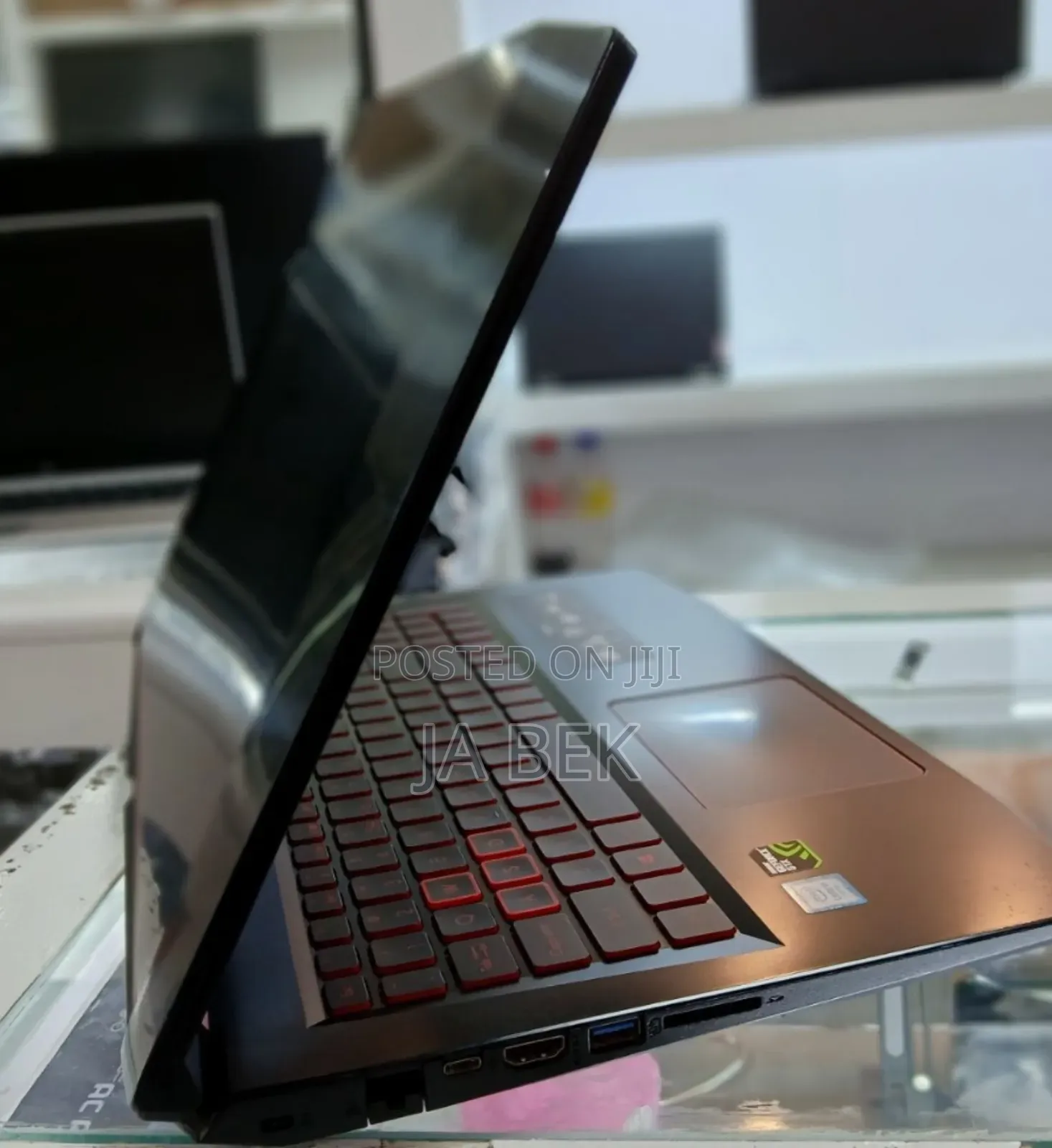 New Laptop Acer Nitro 5 16GB Intel Core I5 SSHD (Hybrid) 1.5T