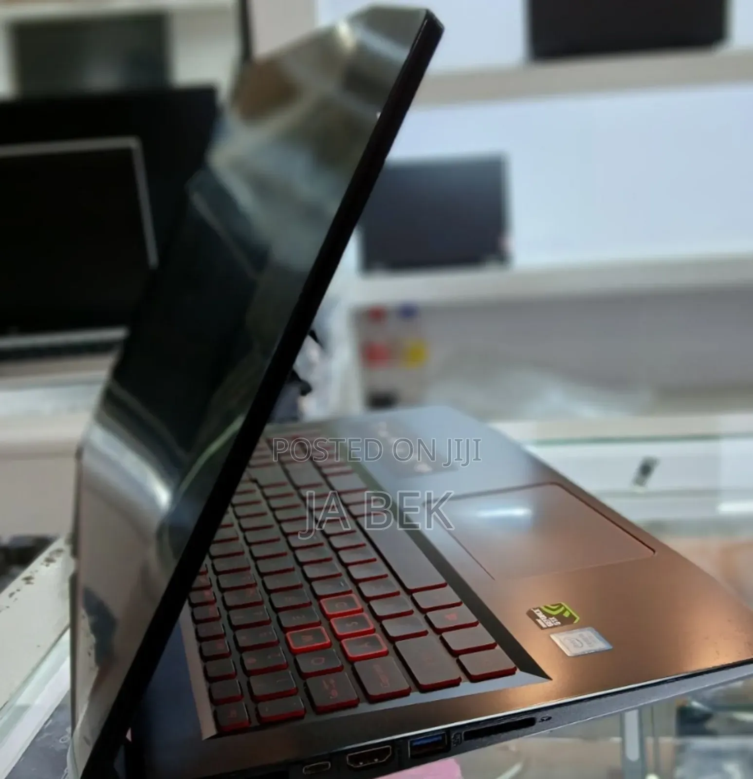 New Laptop Acer Nitro 5 16GB Intel Core I5 SSHD (Hybrid) 1.5T