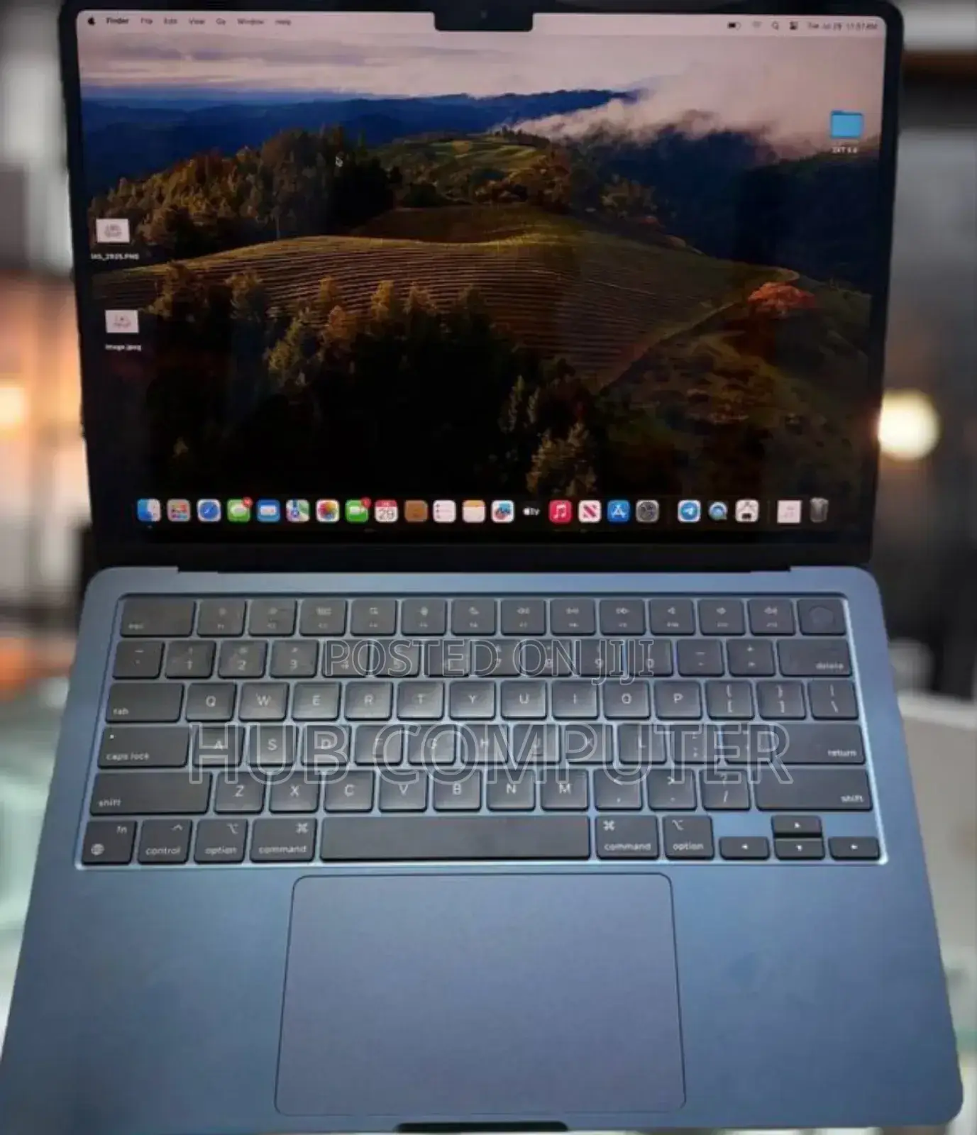 New Laptop Apple MacBook Air 2022 M2 8GB Apple M2 SSD 256GB