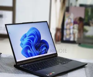 New Laptop Lenovo Legion 5 16GB AMD Ryzen 7 SSD 1T