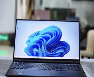 New Laptop Lenovo Legion 5 16GB AMD Ryzen 7 SSD 1T