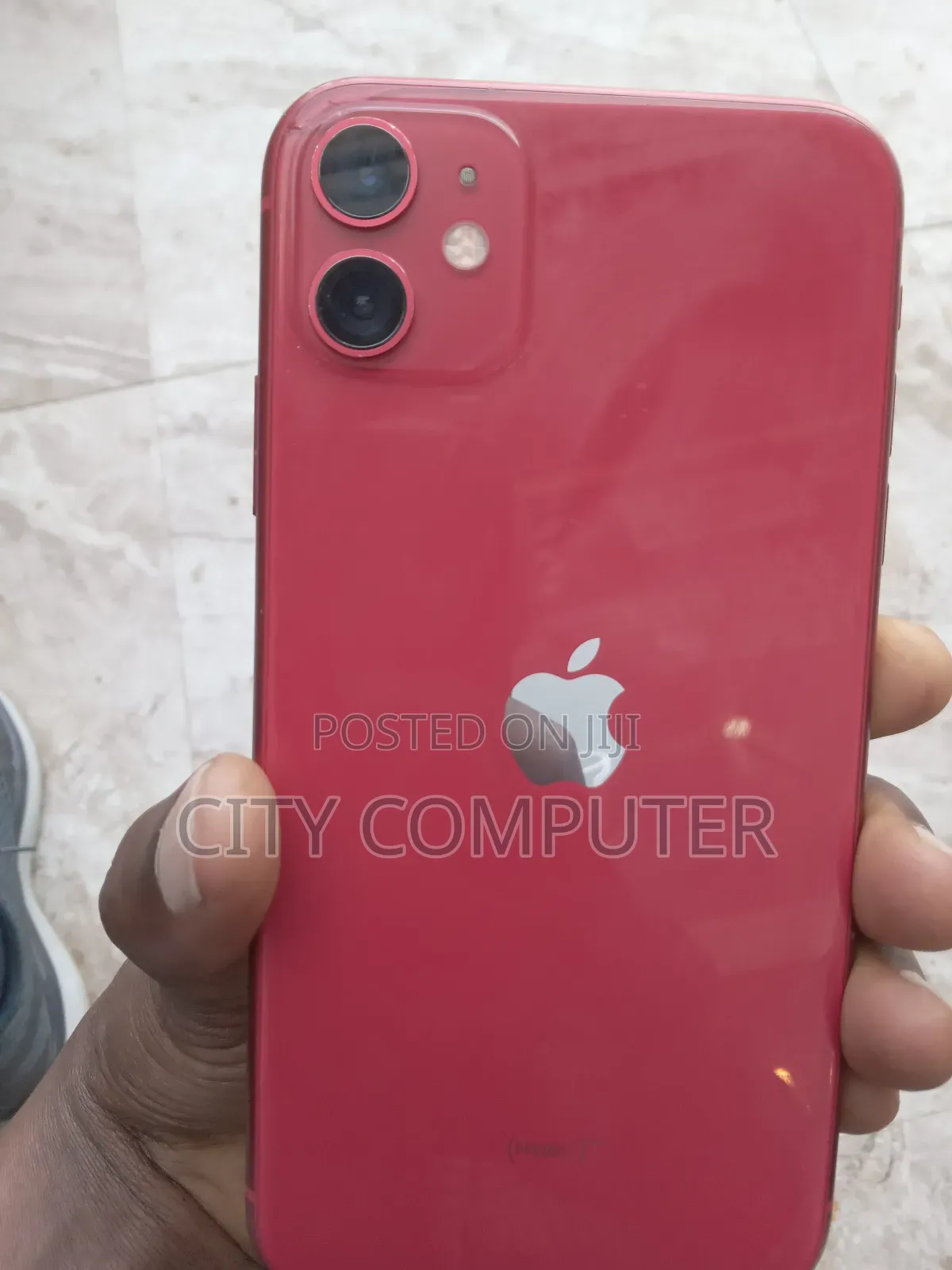 Apple iPhone 11 64 GB Red