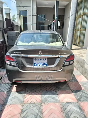 New Suzuki Dzire 2022 Gray