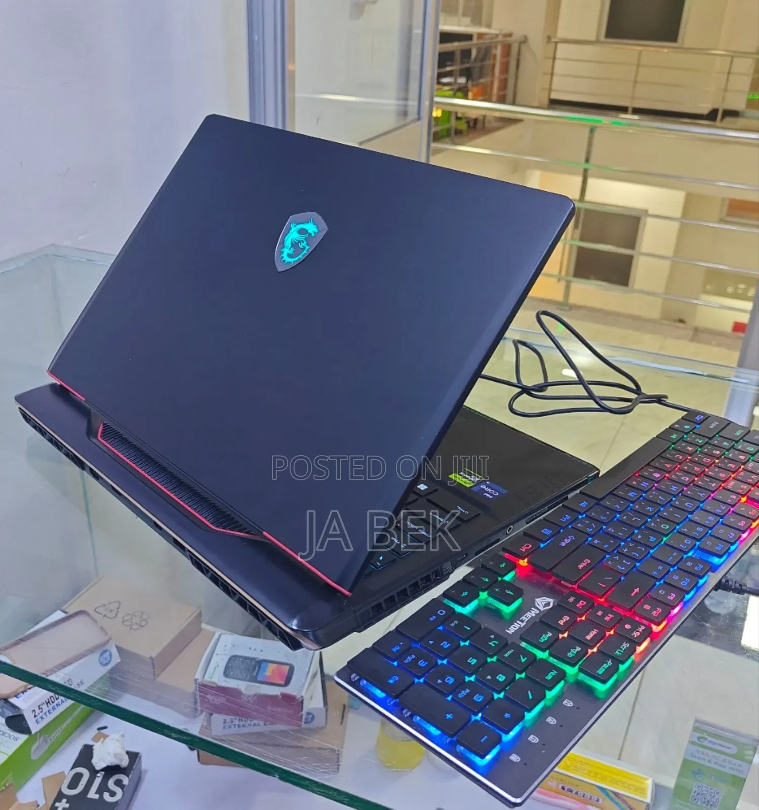 New Laptop MSI Raider GE78 32GB Intel Core I9 SSD 1T