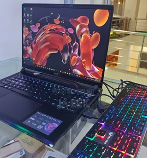 New Laptop MSI Raider GE78 32GB Intel Core I9 SSD 1T