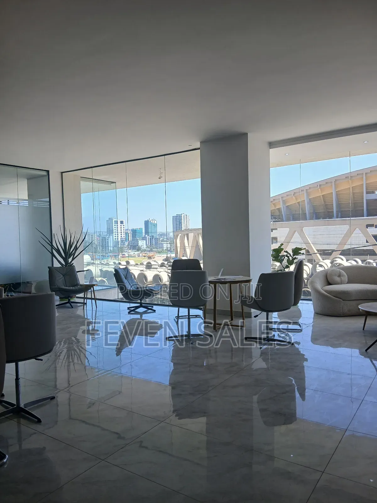 የንግድ ሱቆችን ከግራዉንድ ጀምረን እየሸጥን እንገኛለን