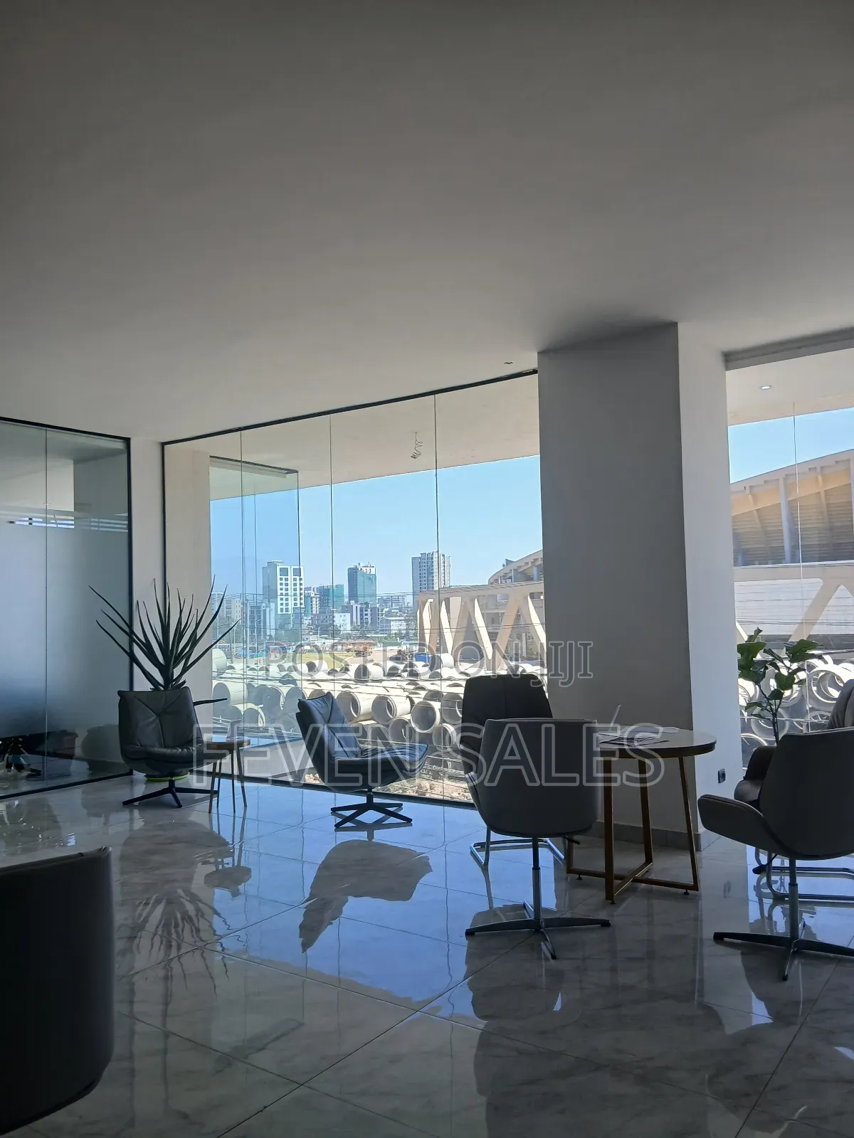 የንግድ ሱቆችን ከግራዉንድ ጀምረን እየሸጥን እንገኛለን