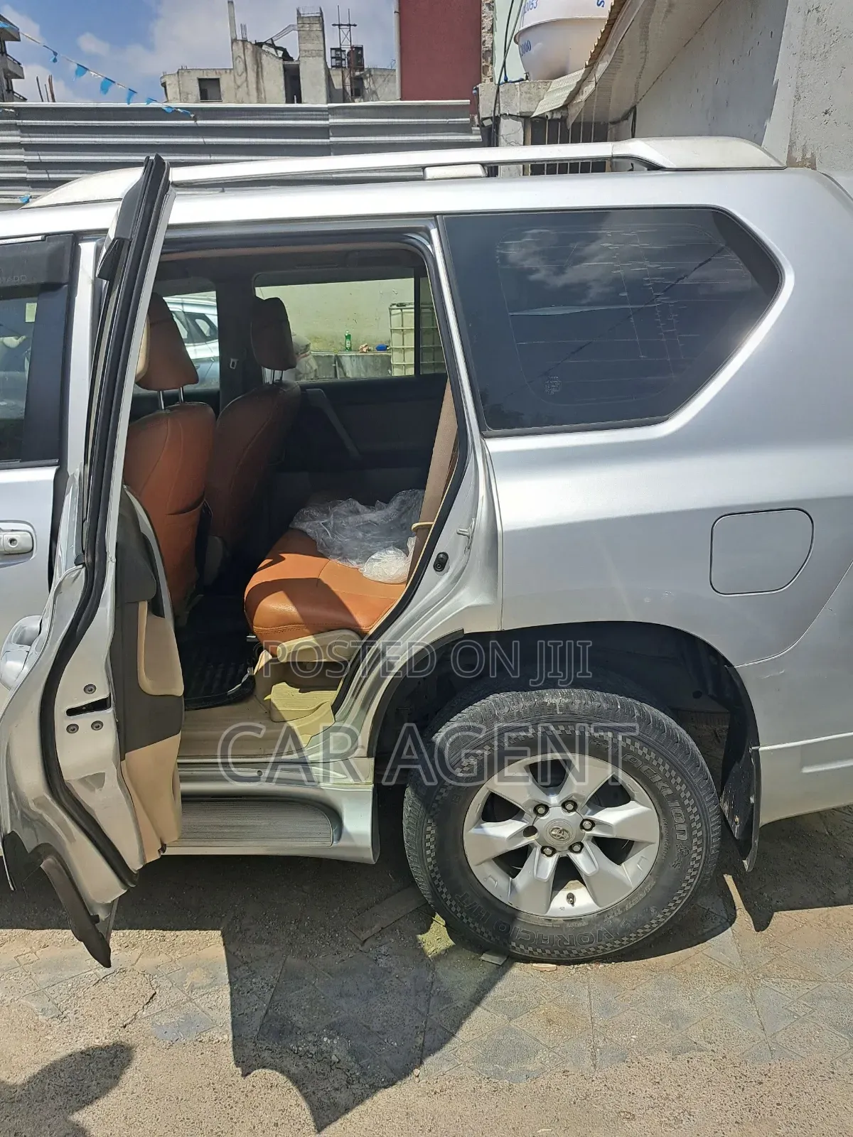 Toyota Land Cruiser 2013 Gray