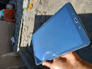 Photo - Samsung Galaxy Tab A  SM-T285 32 GB Black