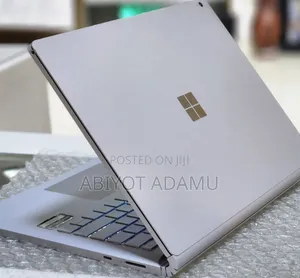 New Laptop Microsoft Surface Book 3 16GB Intel Core I7 SSD 256GB