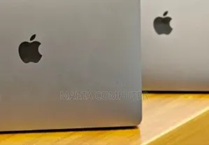 New Laptop Apple MacBook Pro 2019 16GB Intel Core I5 SSD 512GB