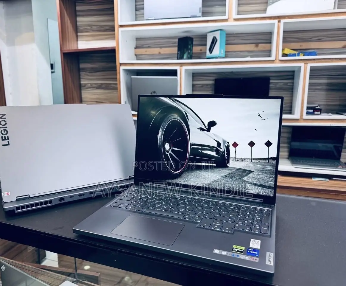 New Lenovo Legion Y7000P IRX9 Gaming Laptop 24GB Intel Core I7 SSD 1T