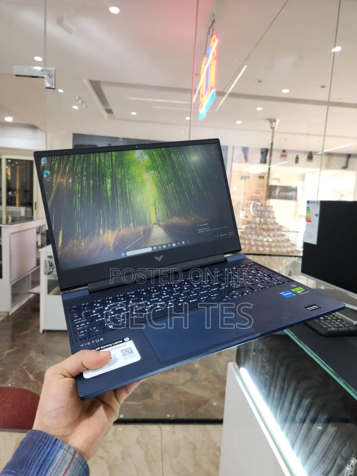 New Laptop HP Victus 15 16GB Intel Core I5 SSD 512GB