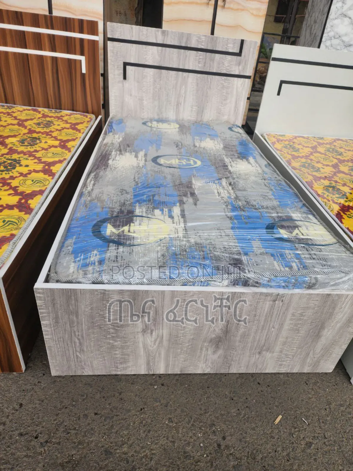 1.20 አልጋ 8500 ብቻ ከነፍራሹ 15000