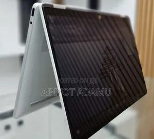 New Laptop HP OmniBook 5 14" 16GB Intel Core I7 SSD 512GB