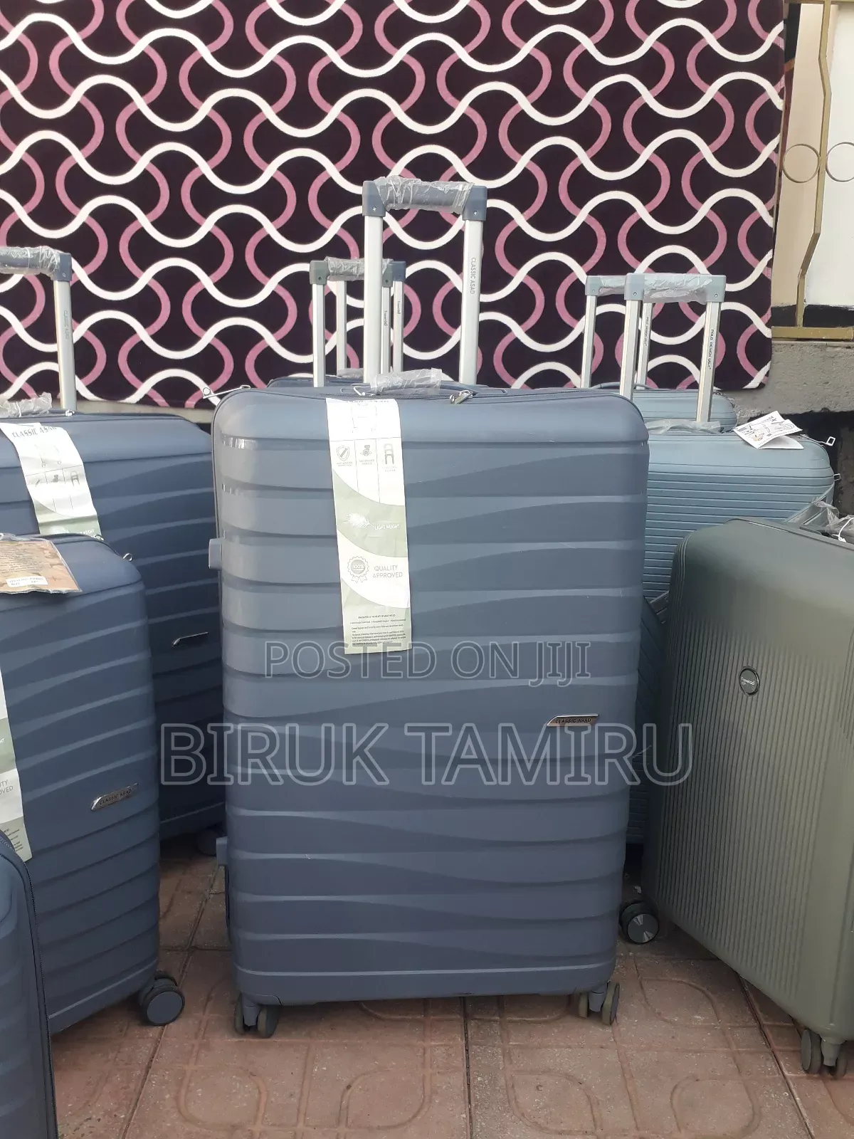 Big Size 40 Kg Unbreakable Luggage Free Delivery