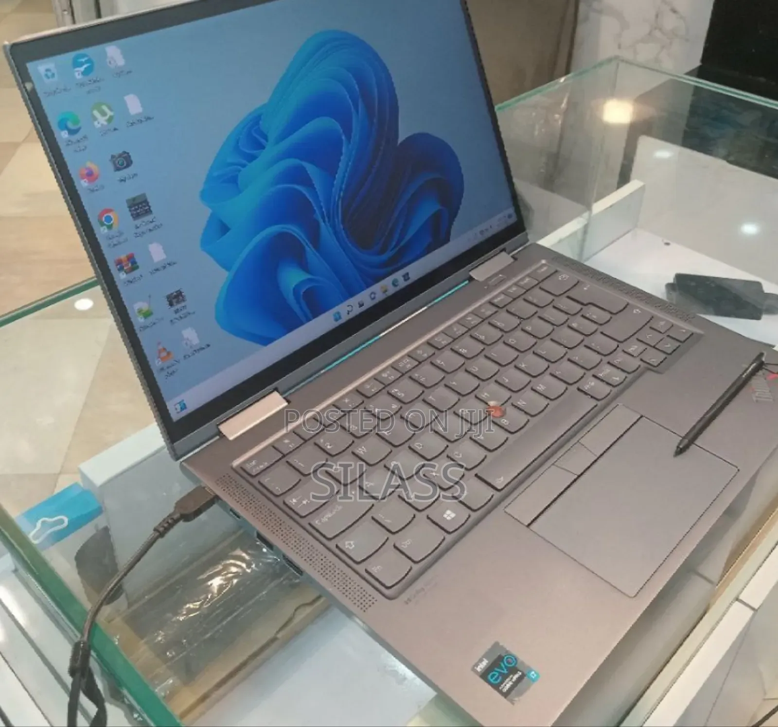 New Laptop Lenovo Thinkpad X1 Yoga 32GB Intel Core I7 SSD 512GB