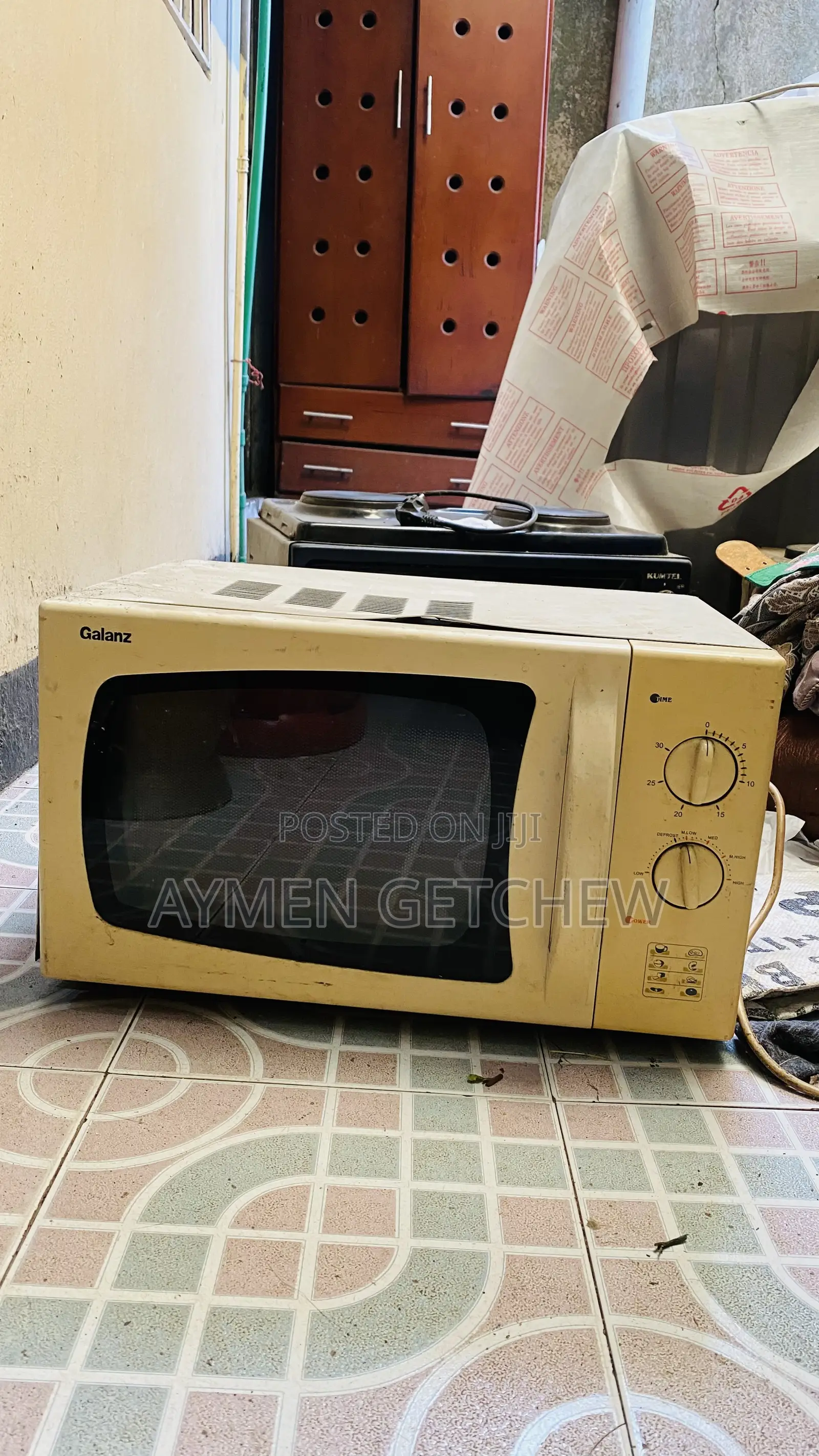 Microwave Almost New