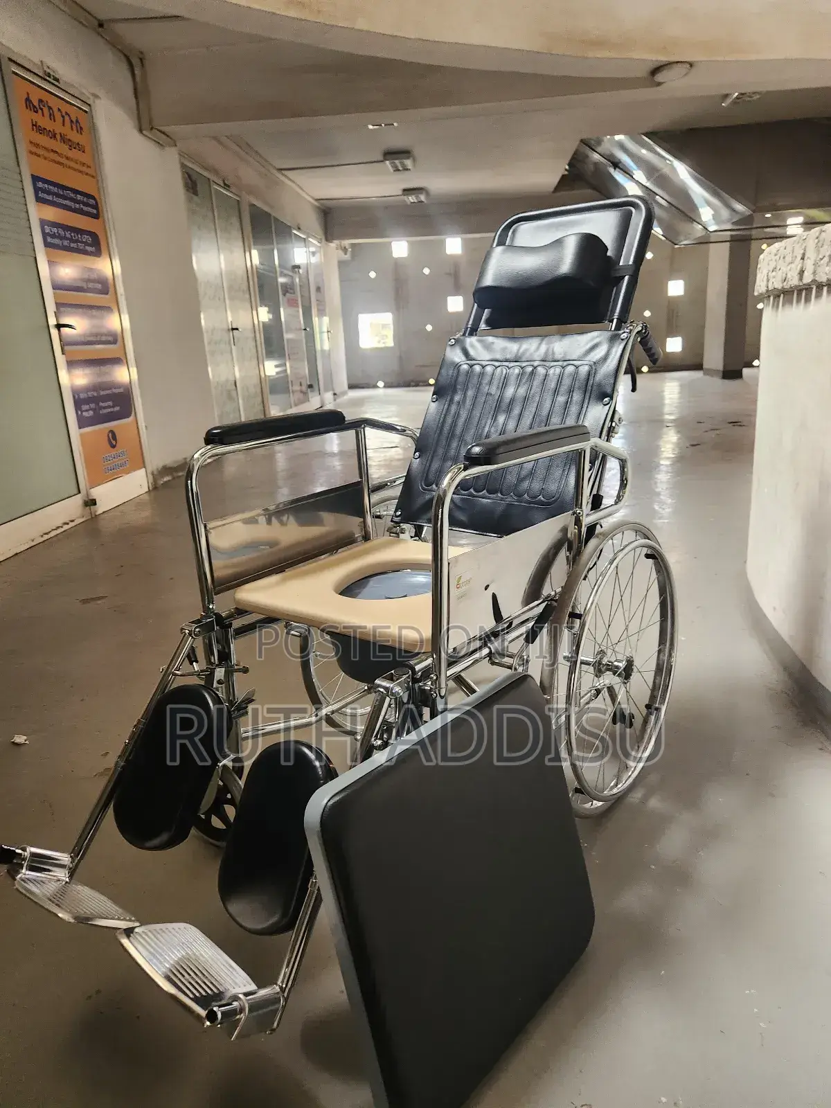 Commode Wheelchair輕易wheelchair名人wheelchair朱雀wheelchair輕微wheelchair