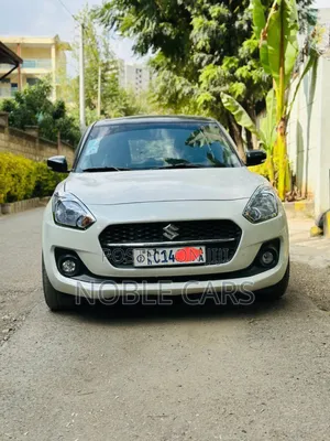 Photo - Suzuki Swift 2022 Ivory