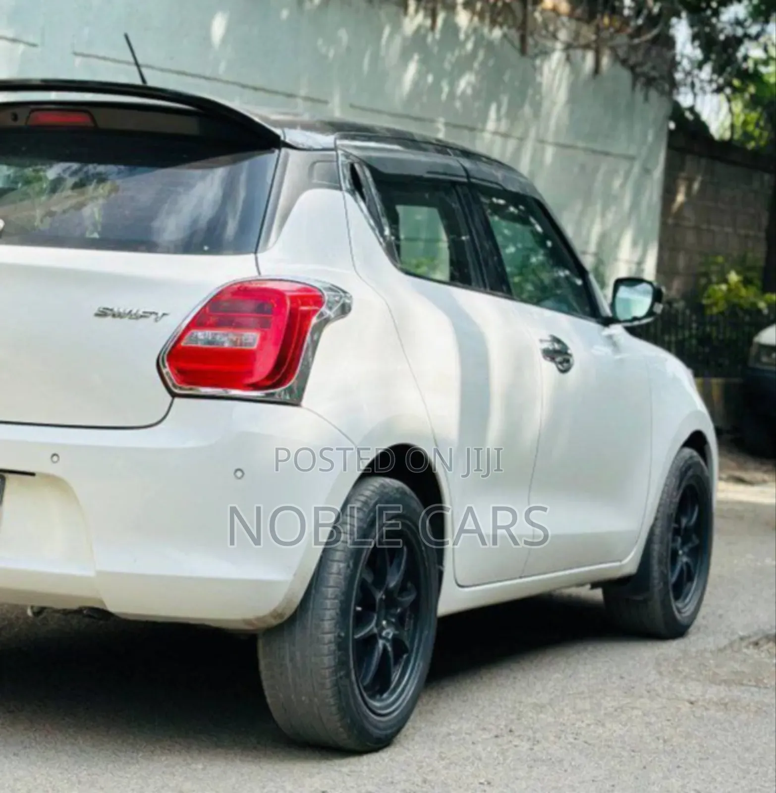 Suzuki Swift 2022 Ivory