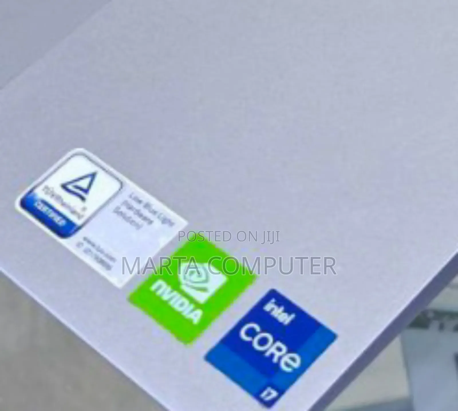 New Laptop Dell Inspiron 16 5620 16GB Intel Core I7 SSD 512GB